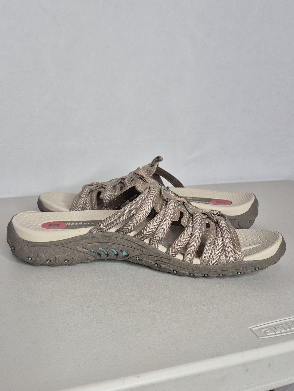 Skechers Reggae - Repetition Athletic Slide Sandals - Size 10 - Picture 4 of 15